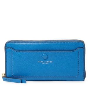 💙BRAND NEW Marc Jacobs Wallet💙